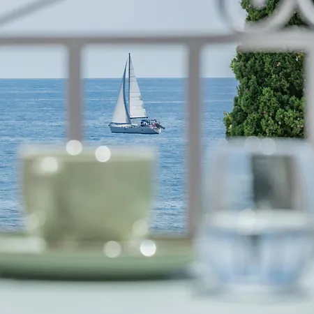 Bleu Paradis - Cosy - Vue & Terrasse Romantique - Parking Prive