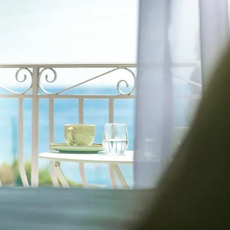 Bleu Paradis - Cosy - Vue & Terrasse Romantique - Parking Prive Appartement