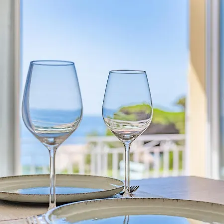 Appartement Bleu Paradis - Cosy - Vue & Terrasse Romantique - Parking Prive *